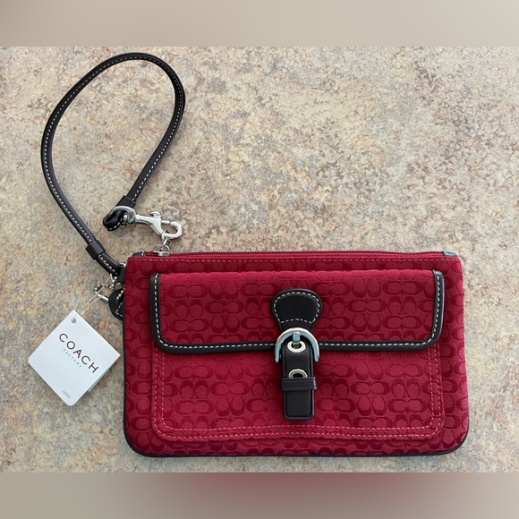NWT Red and chestnut Coach vintage wristlet/wallet signature - Picture 7 of 8